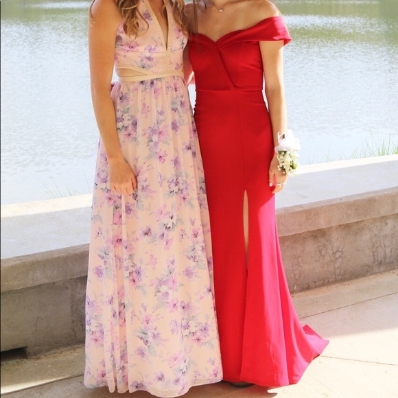 Red Formal Prom Dress - Picture 1 of 2